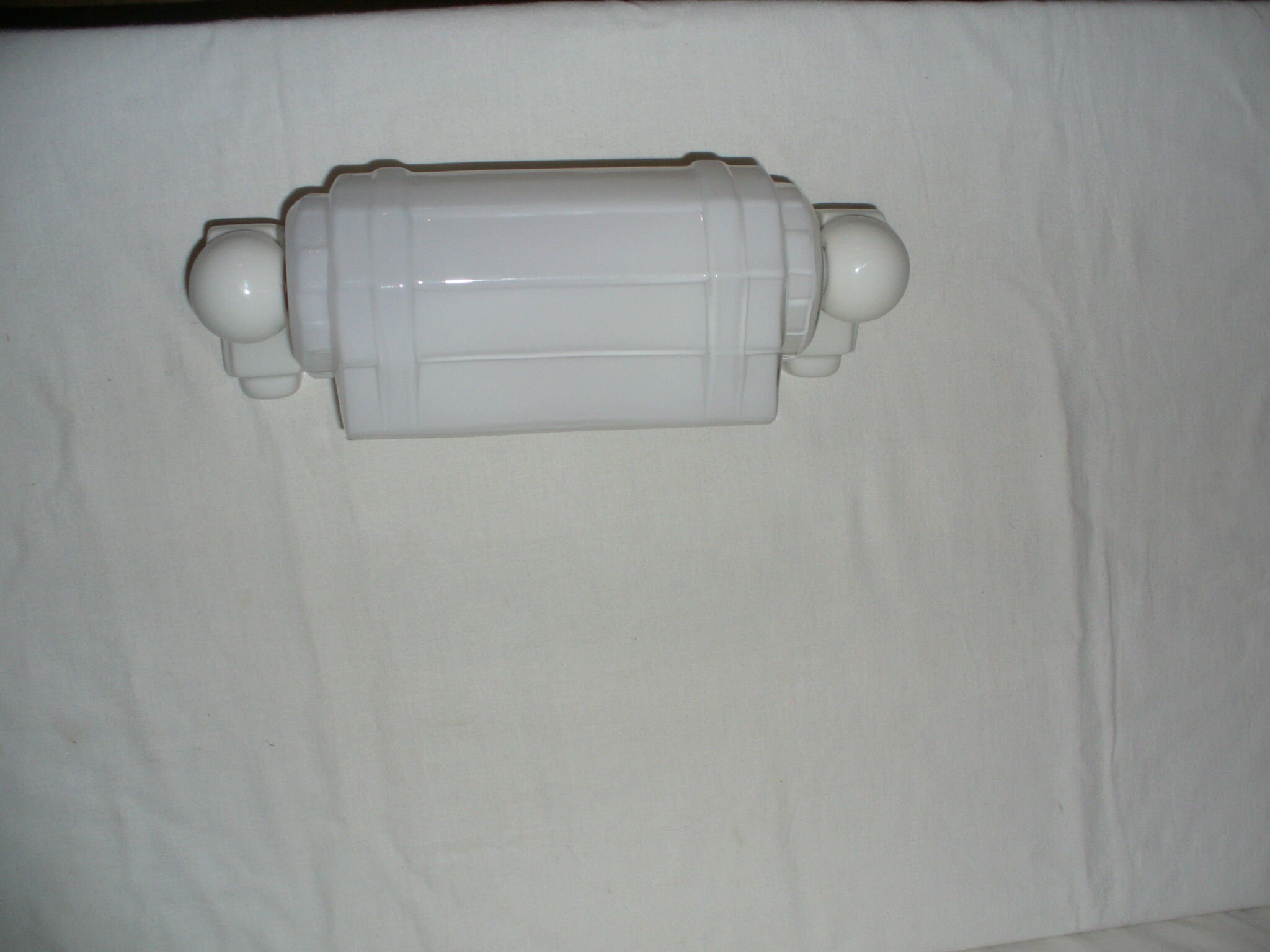 Applies art deco of the 30s