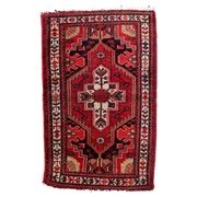 Antique 1920s Persian Hamadan rug 77cm x 121cm