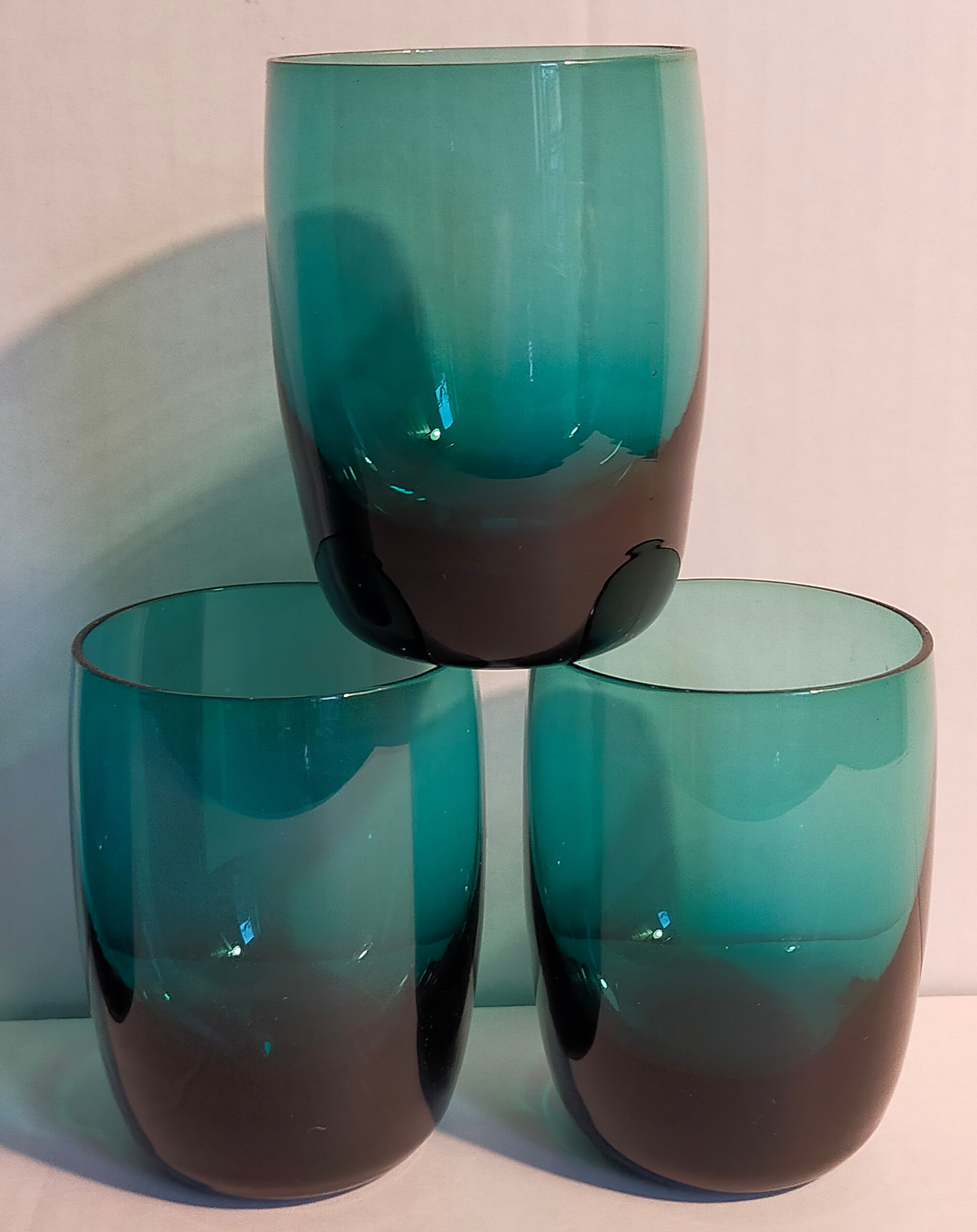 Six verres de verrier bleus paon vintages