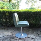 Vintage tulip foot armchair