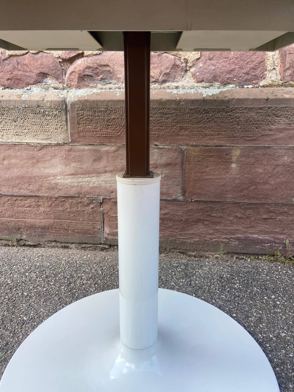 Modular table with cast iron tulip leg system brand jer fonderie chenesseau orléans 1970