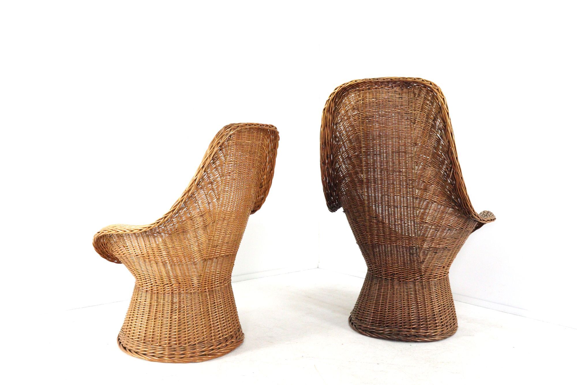 Set of 2 vintage rattan wicker armchairs with white teddy fabric