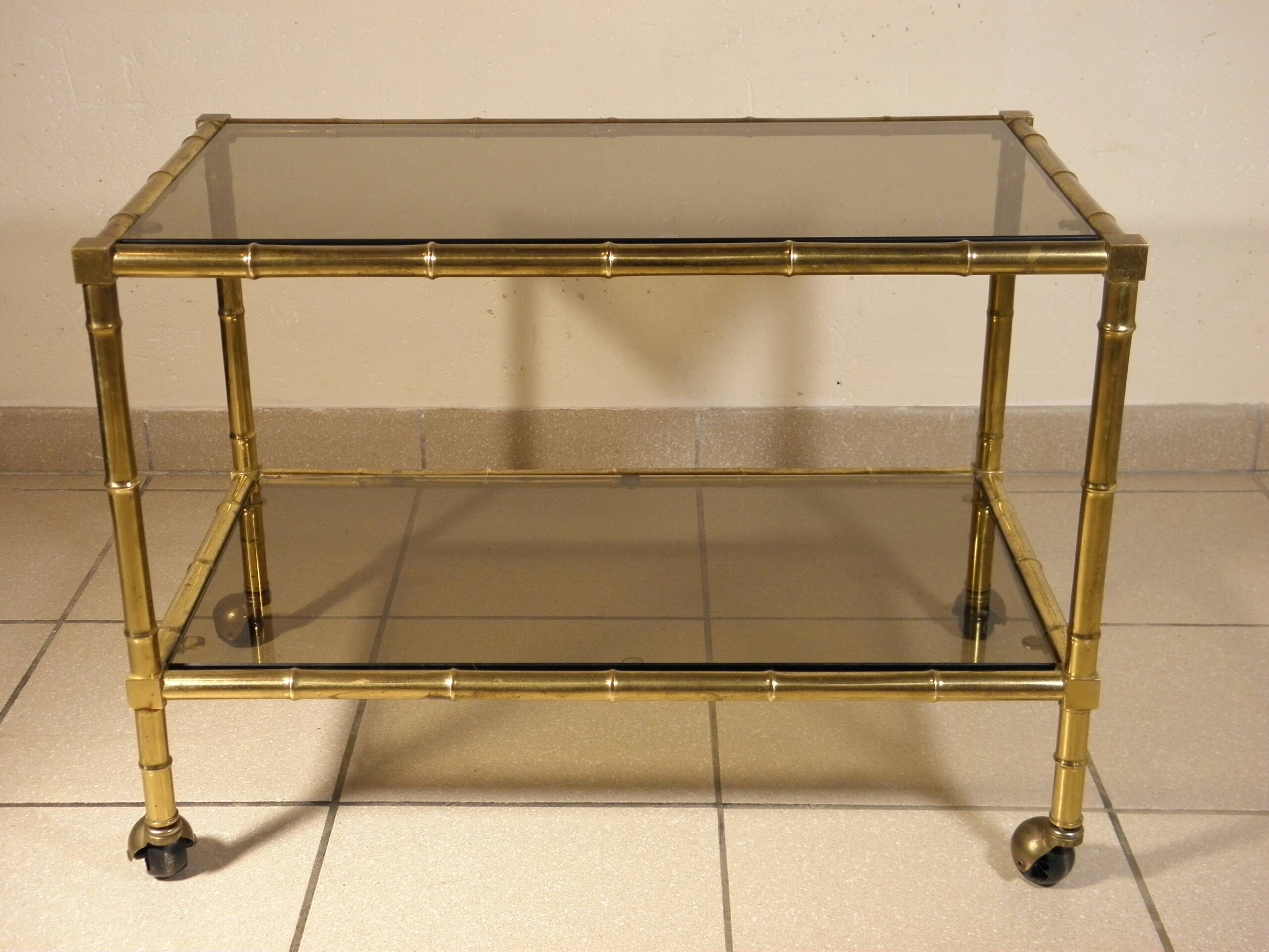 Serving trolley, table on wheels in "bamboo" brass