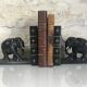Serre-Livres éléphants en bois noirci vers 1930