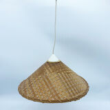 Rattan suspension