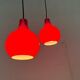 Lampes suspendues en verre rouge allemandes du milieu du siècle par Peill & Putzler, années 1960, lot de 2