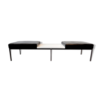 Banc en cuir noir avec table en laminé blanc de Thonet 1960s