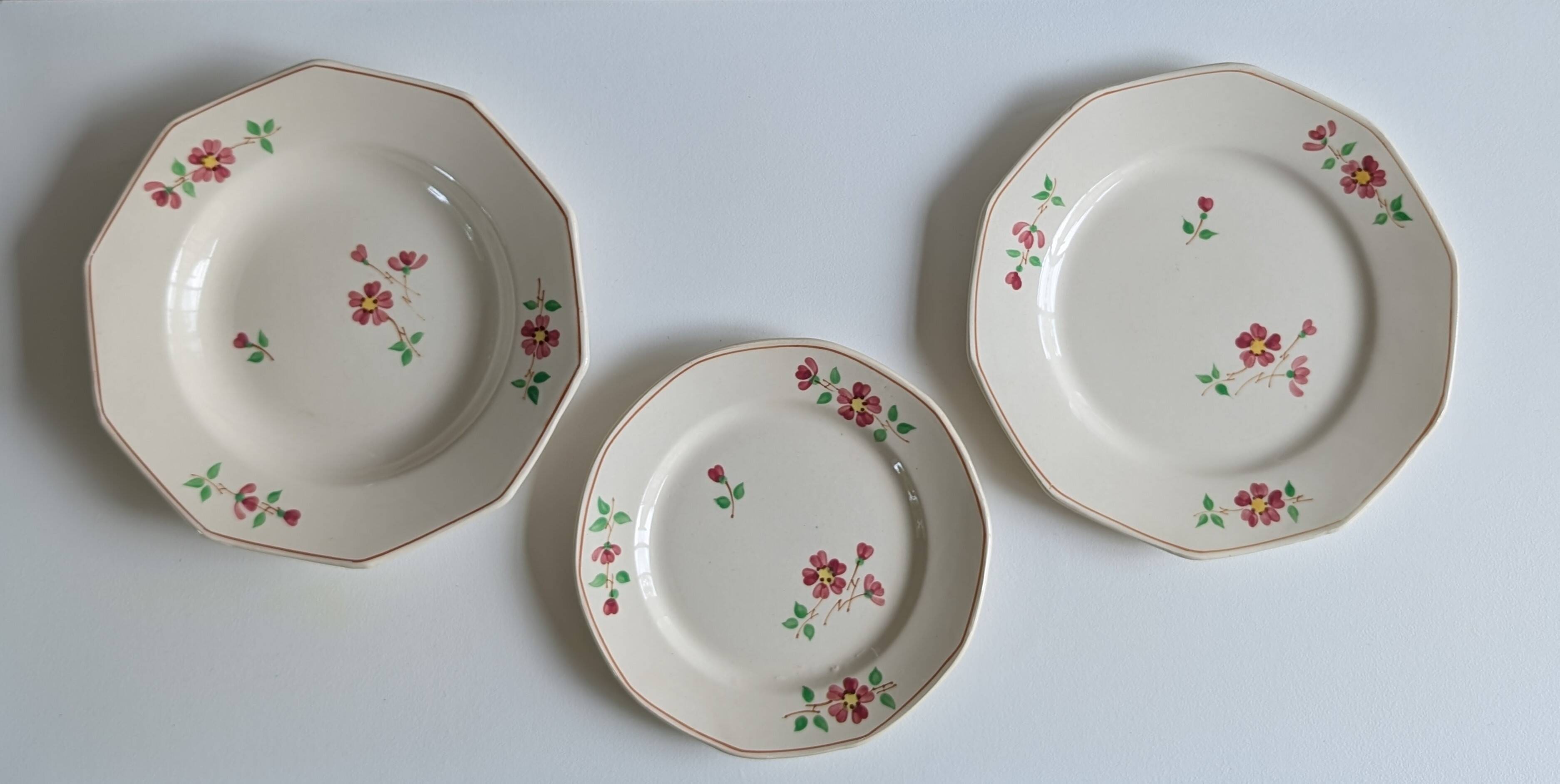 Moulin des Loups plates model "Janine"