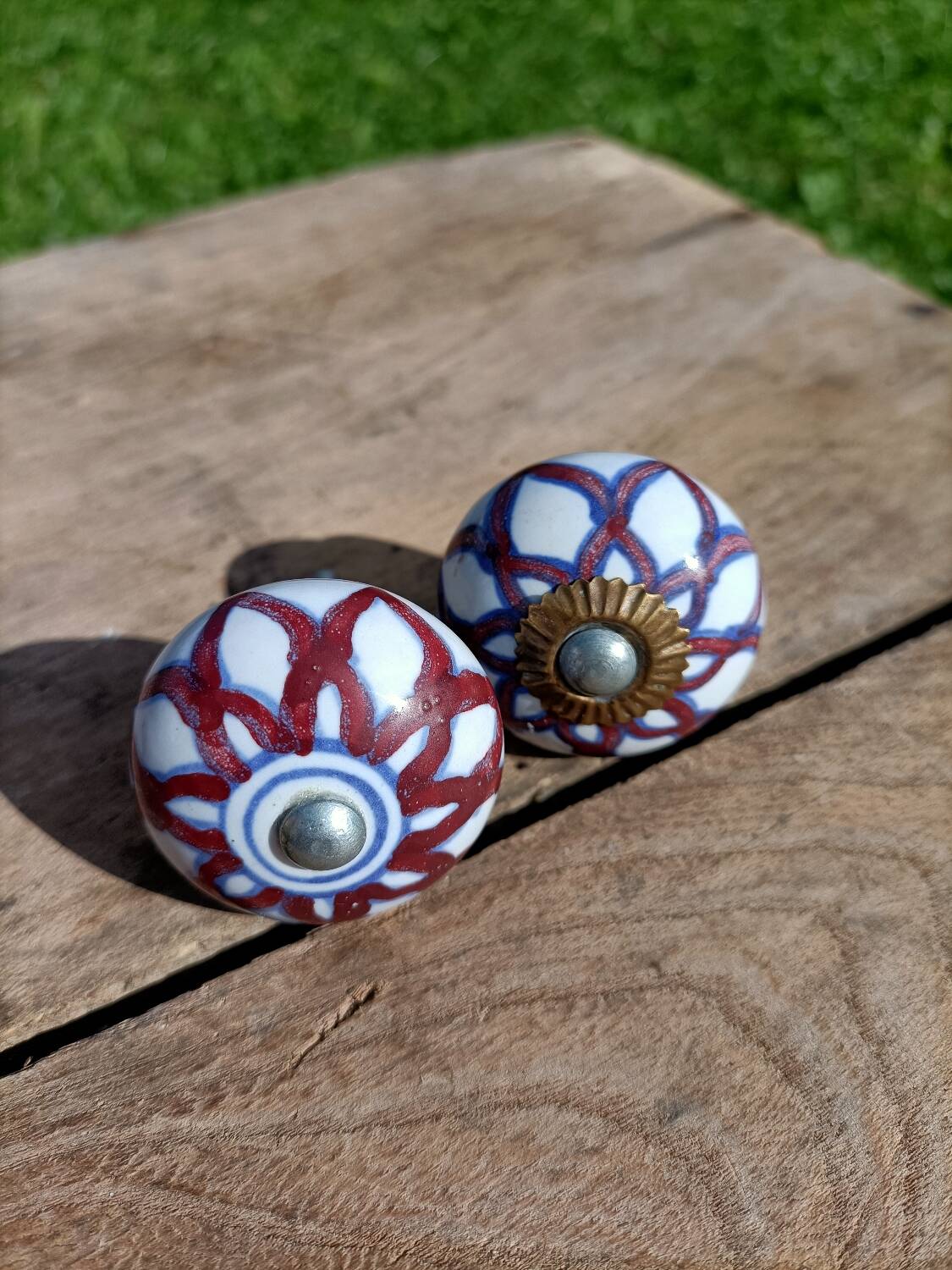 Genuine stoneware door knobs