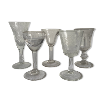 Liquor glasses