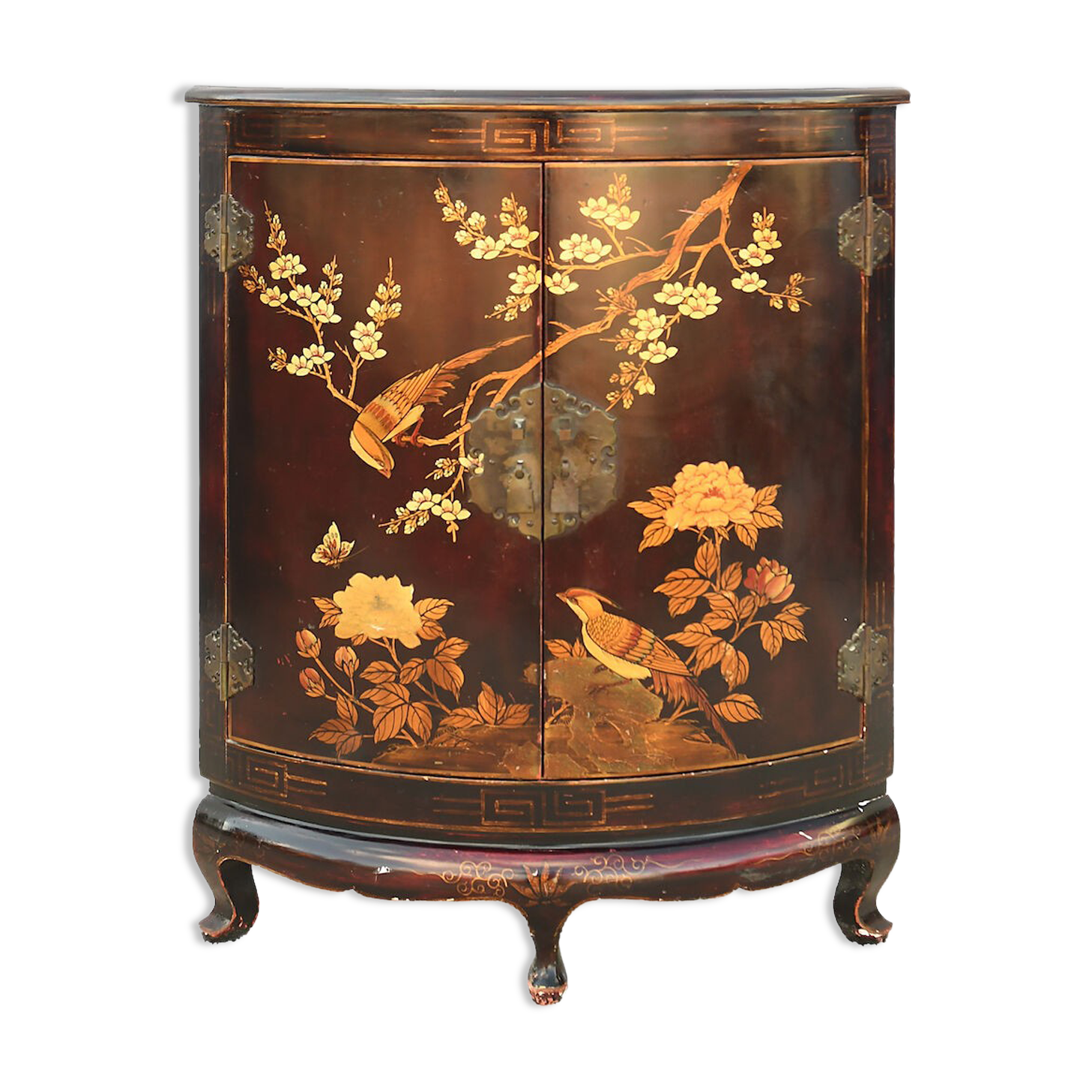 Lacquered wood notch