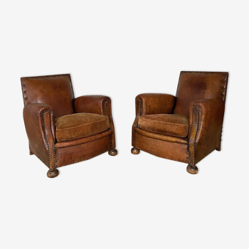 Paire de fauteuils club années 1920 en cuir