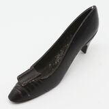 Vintage ashtray pumps