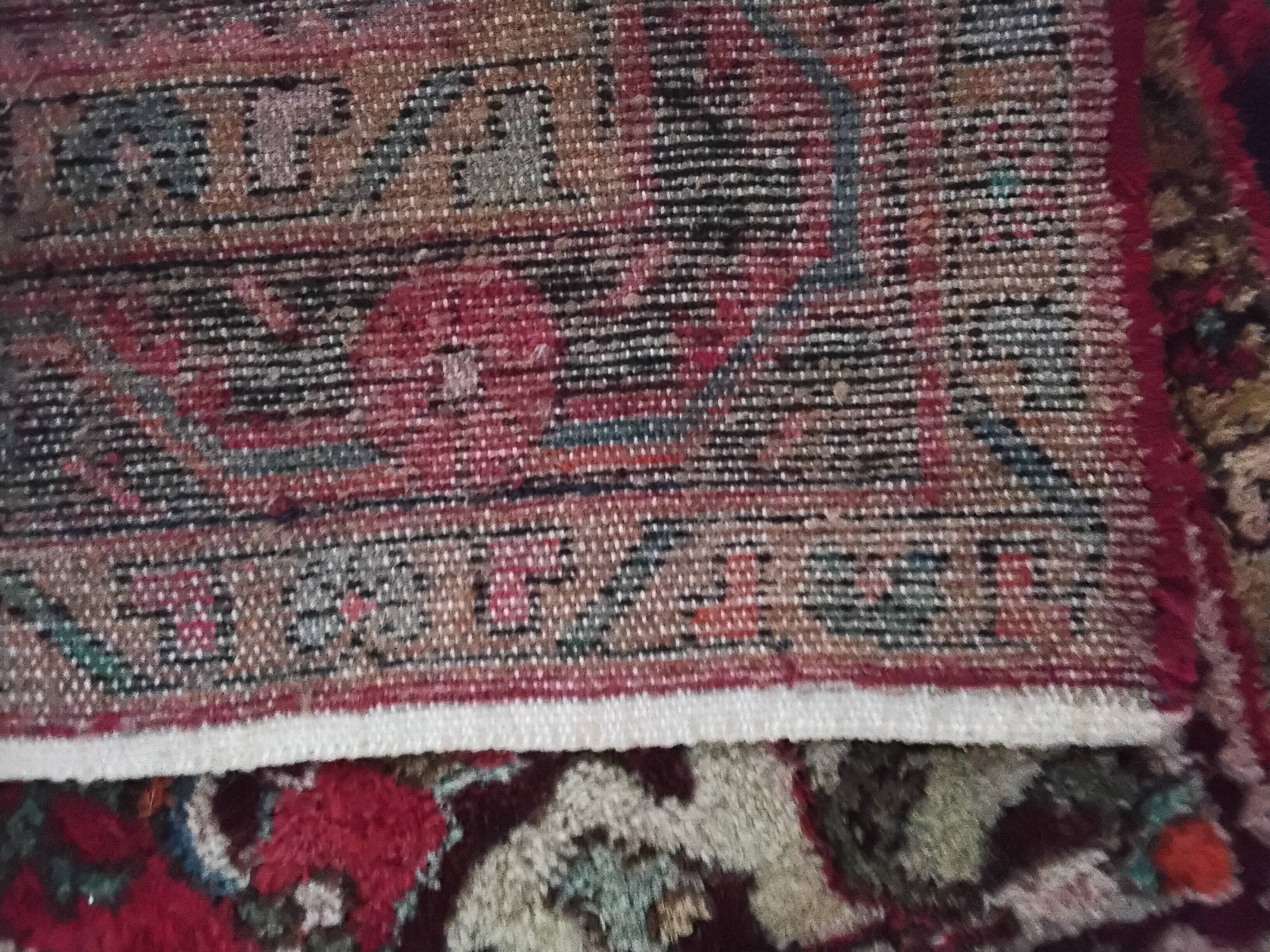 Grand Persian Carpet Hamadan – Floral "All-Over" Design – 202 x 116 cm