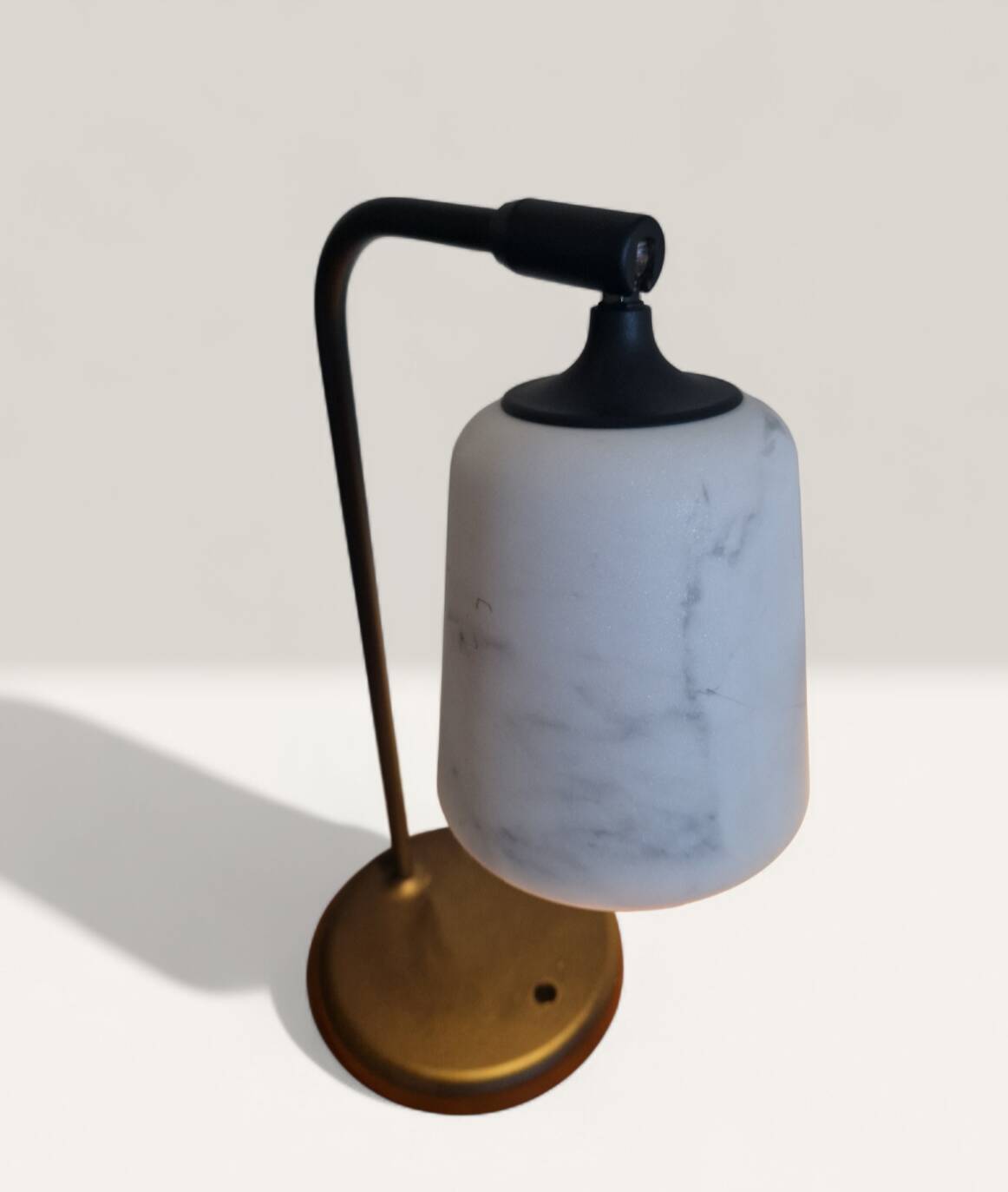 Lampe Material New Works  - Design Noergaard & Kechayas - Marbre/Acier