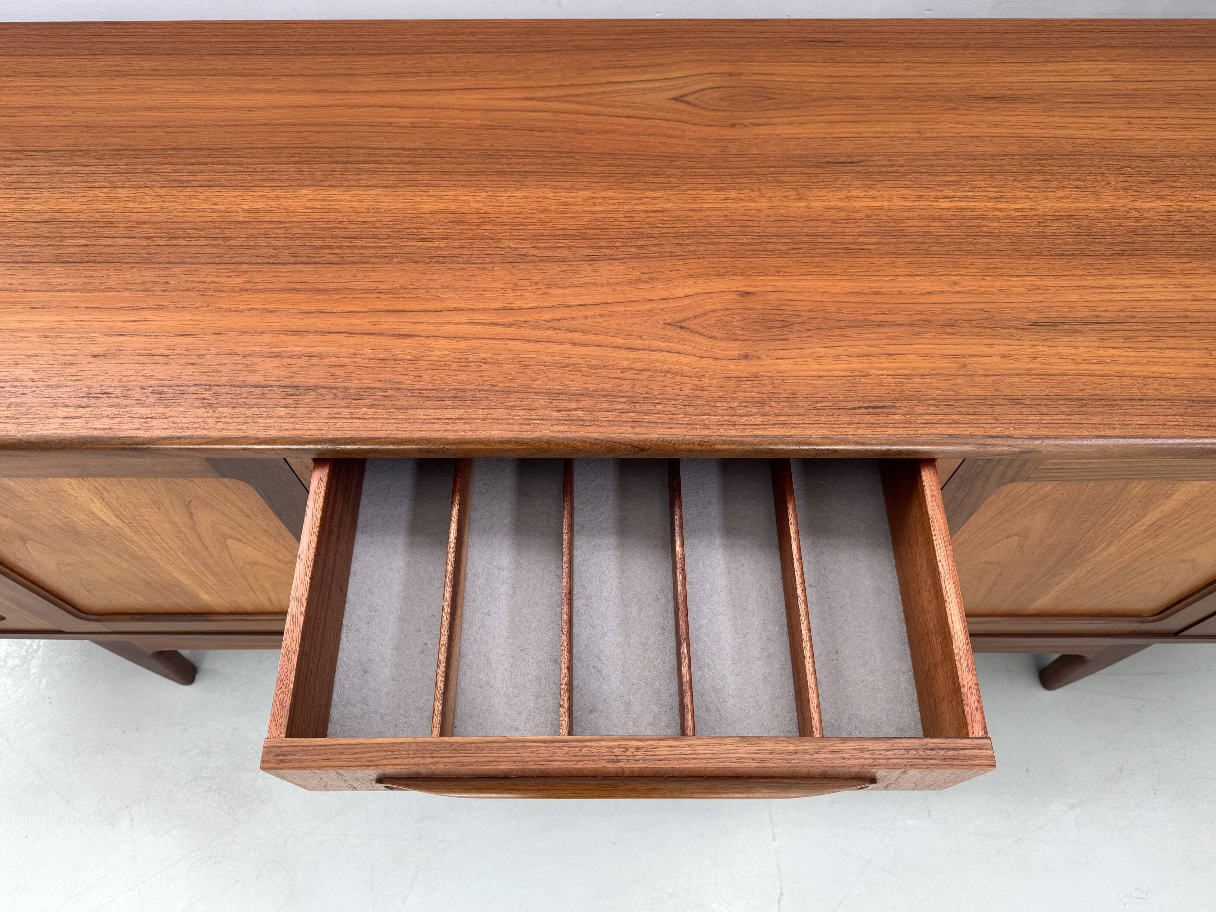 Vintage "Fresco" sideboard by G-Plan design V.Wilkins from the 1960s.