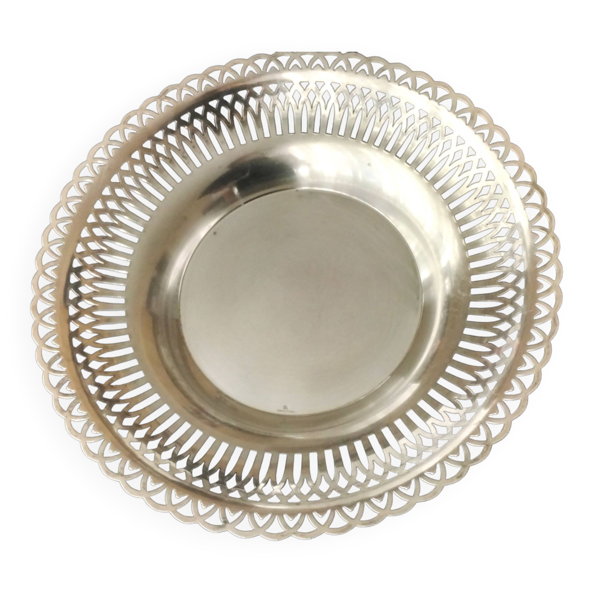 Silver metal bread basket openwork model