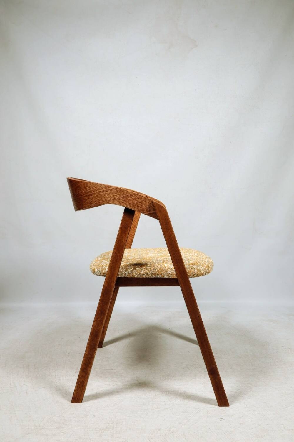 Vintage dining chairs oak wood yellow mellow Boho upholstery