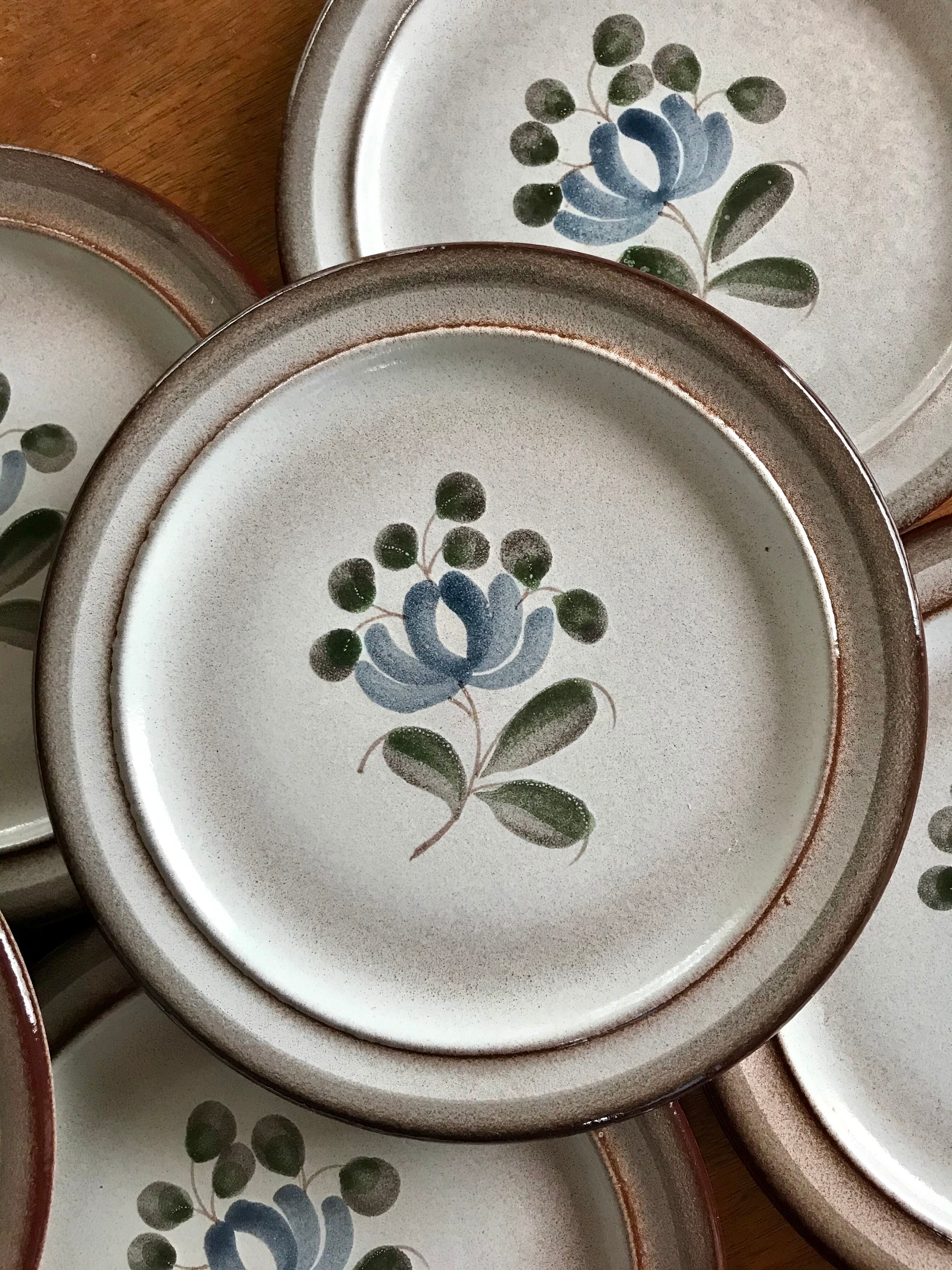 Dessert sandstone plates