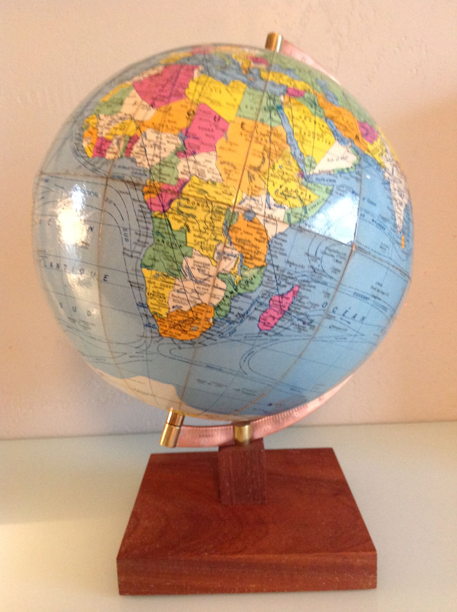 Globe in cardboard Girard and Barrere / vintage years 50-60