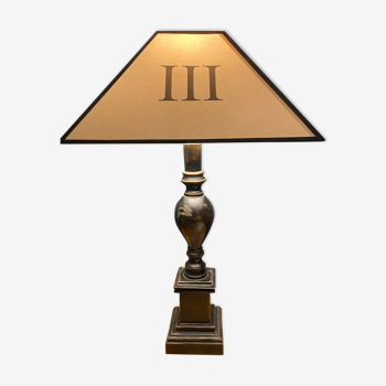 Table lamp