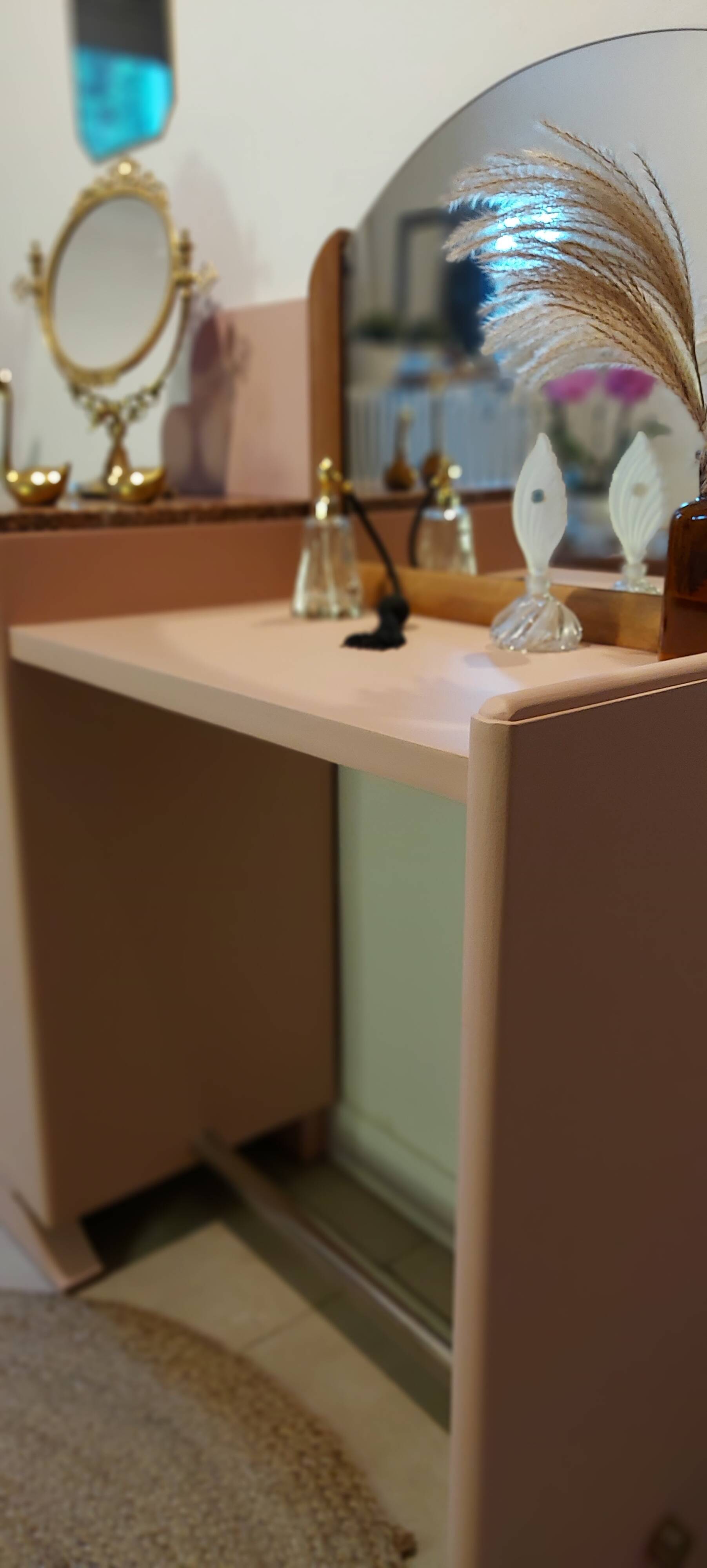 Art Deco dressing table / bedside table set