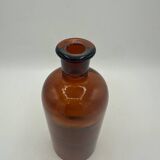 Apothecary vase