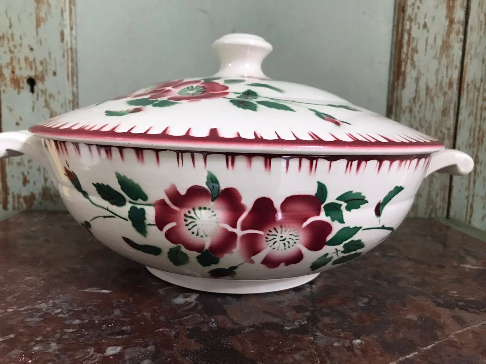 Soup dish Sarreguemines Epernay