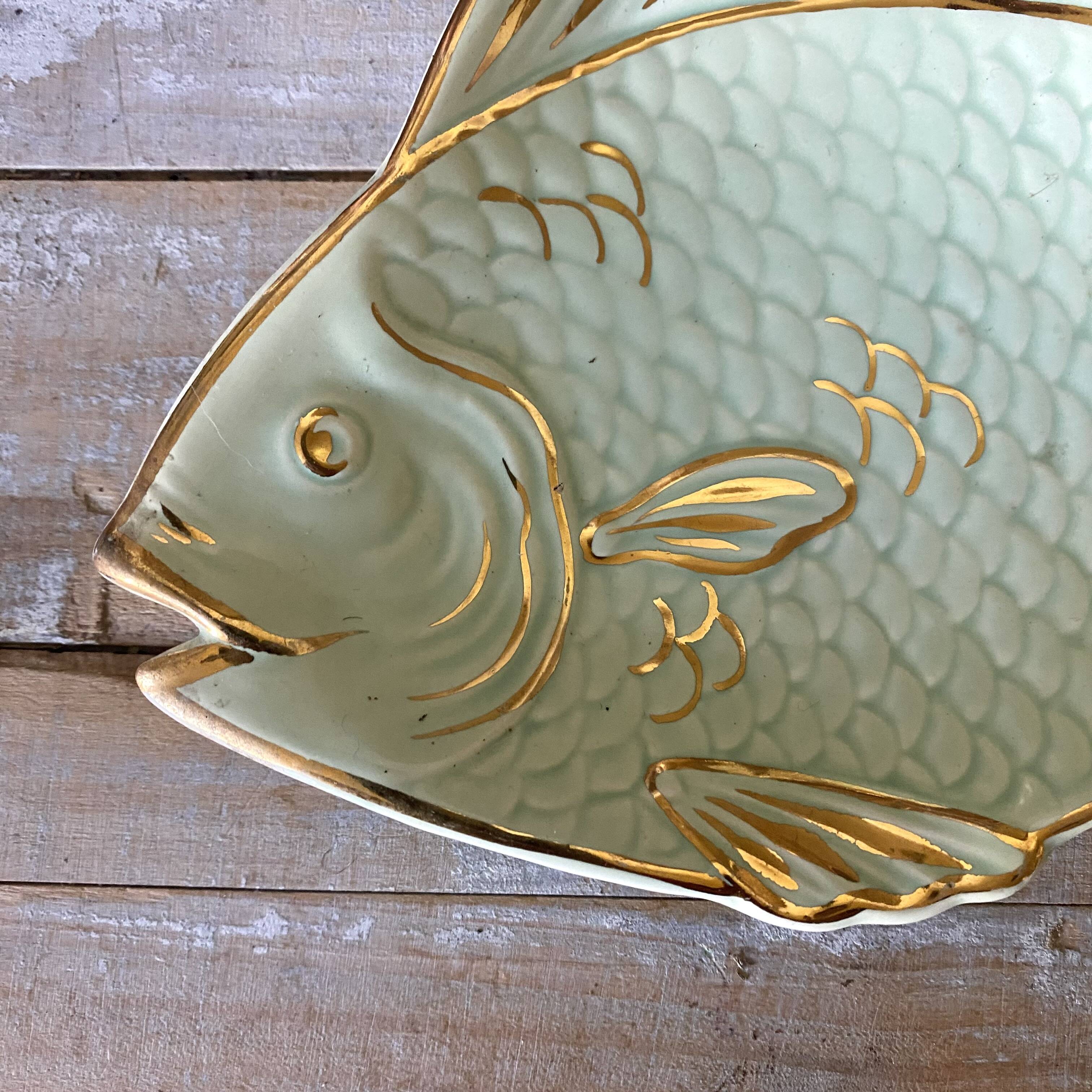 Small fish dish, pocket emptier.