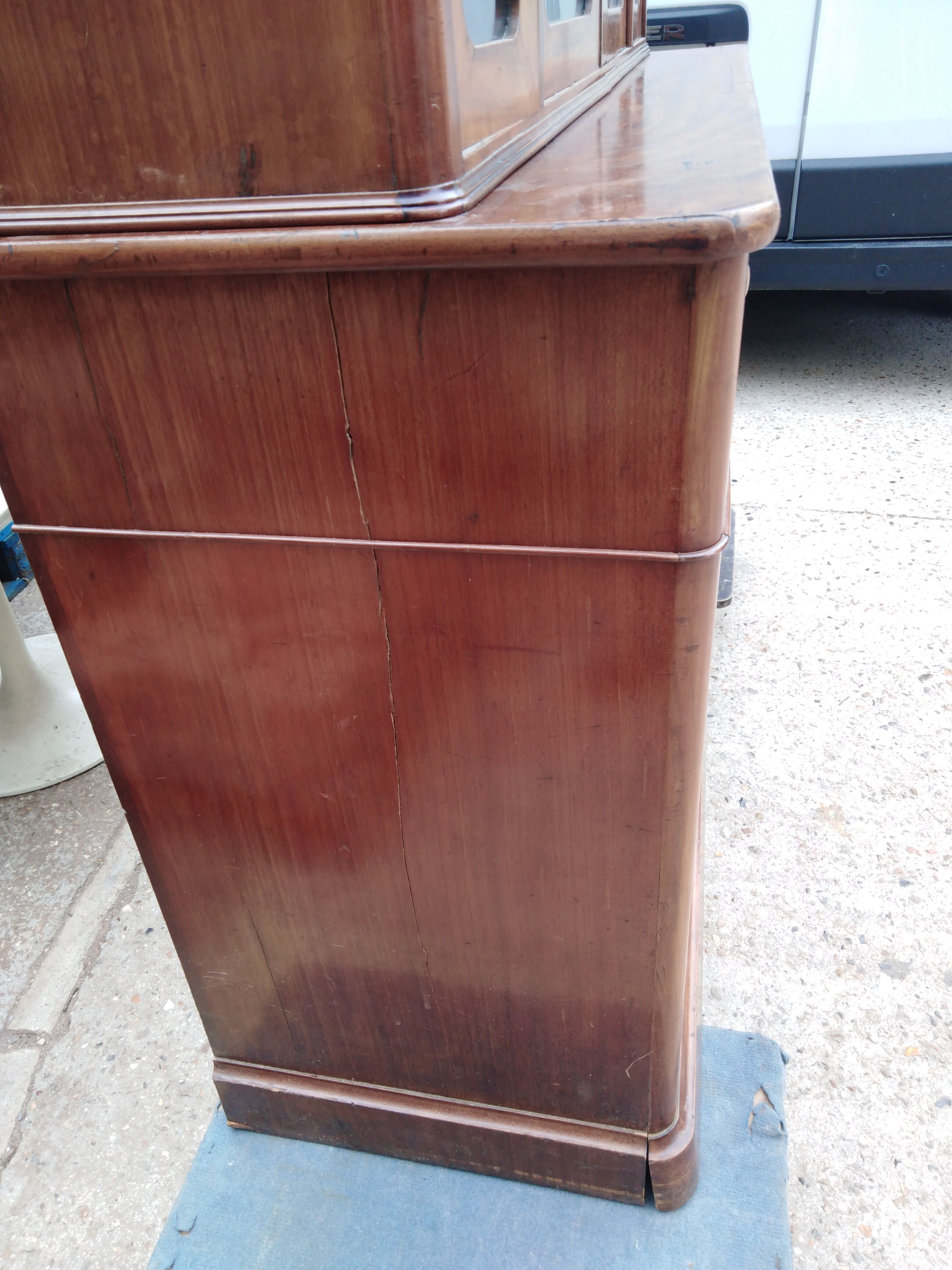 Mahogany showcase buffet library