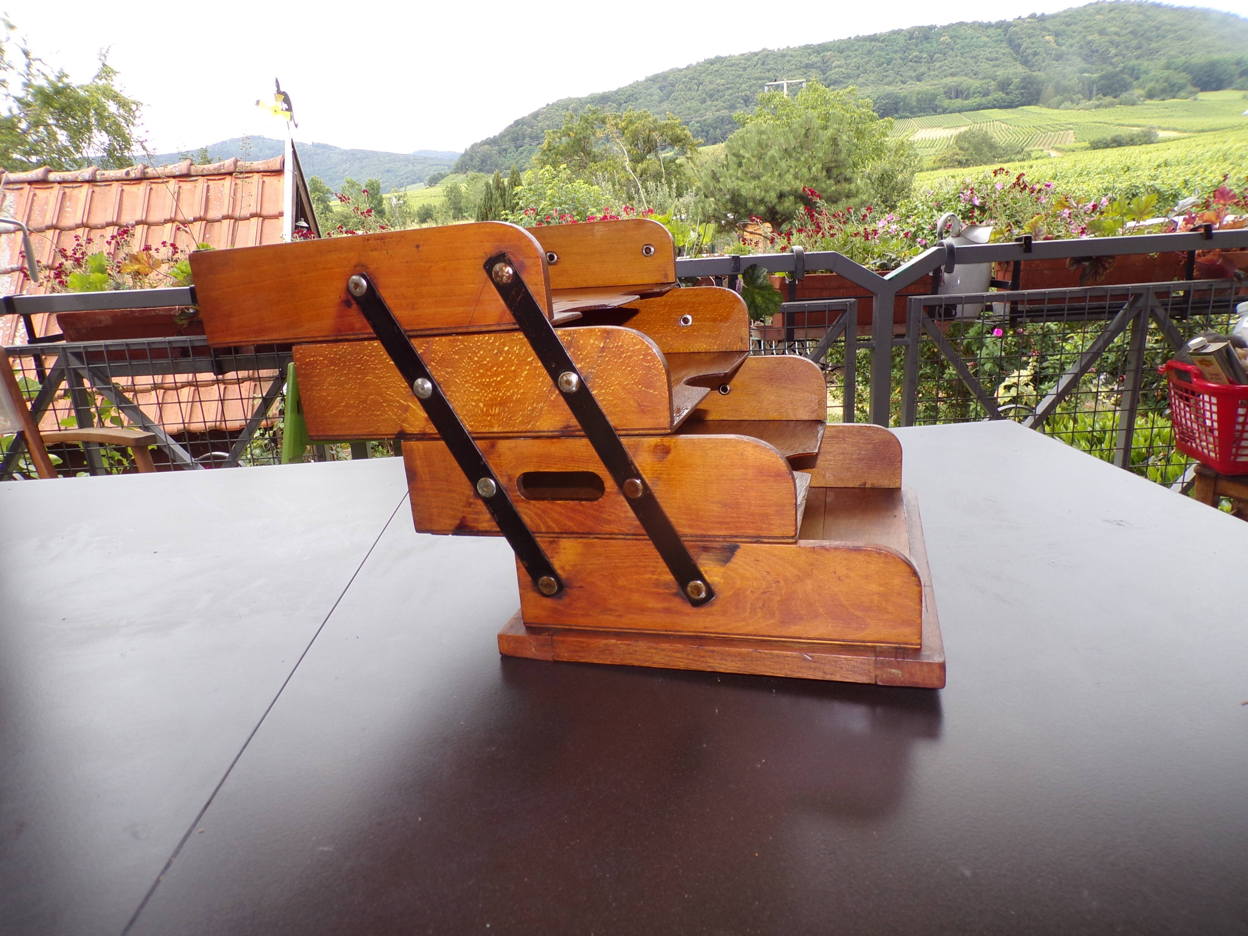 Range vintage documents