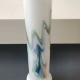 Tubular vase in white opaline, polychrome smoke volutes. Snowflake/Dalian Co. Ltd. High 29 cm