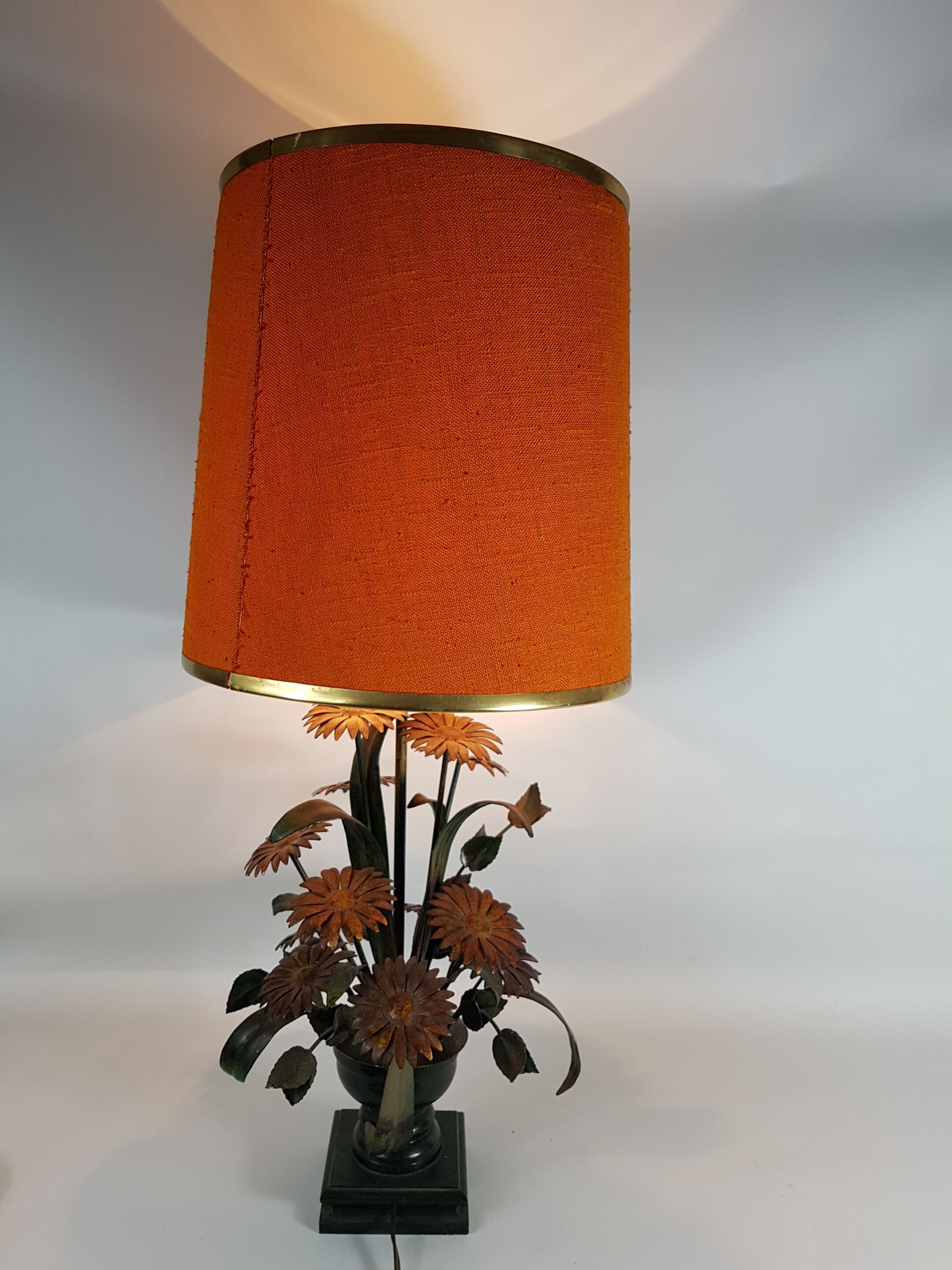 Lamp deco marguerittes metal Vintage 70s