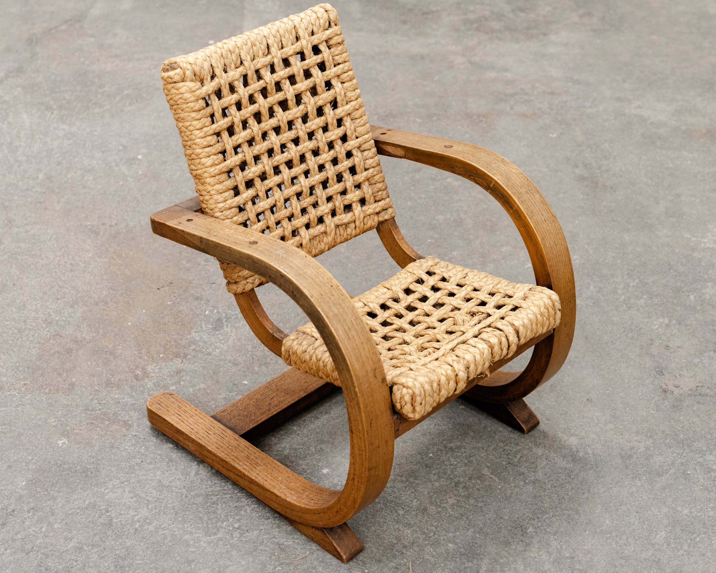 Rare fauteuil de démonstration Audoux et Minet, taille enfant