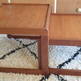 Tables gigognes