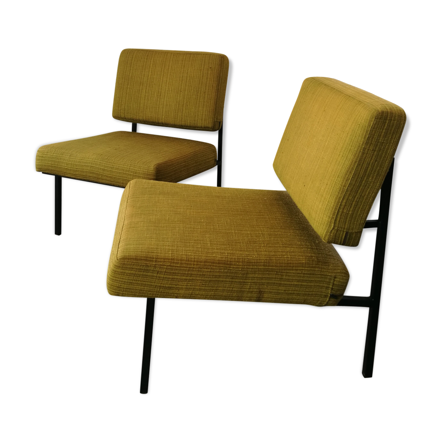 pair of André Simard armchairs for Airborne