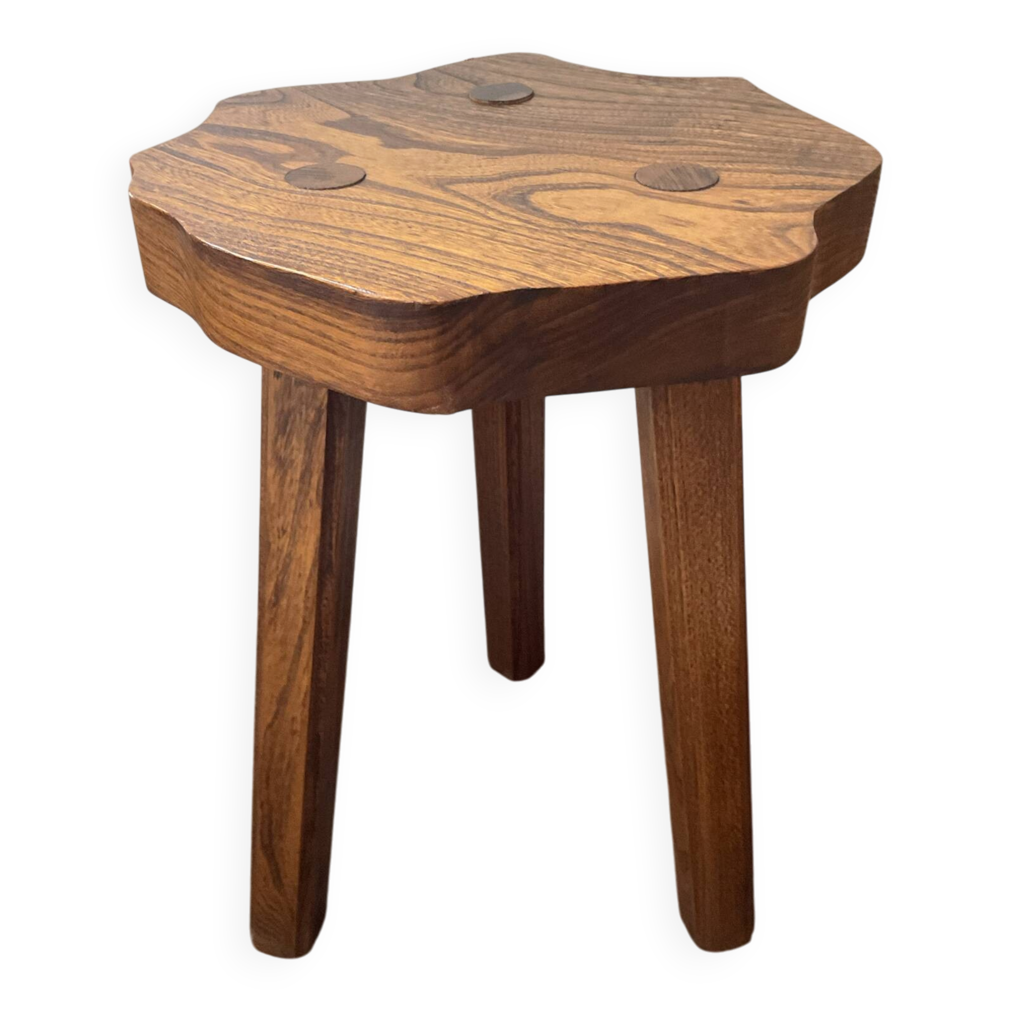 Tripod farmhouse stool in solid oak