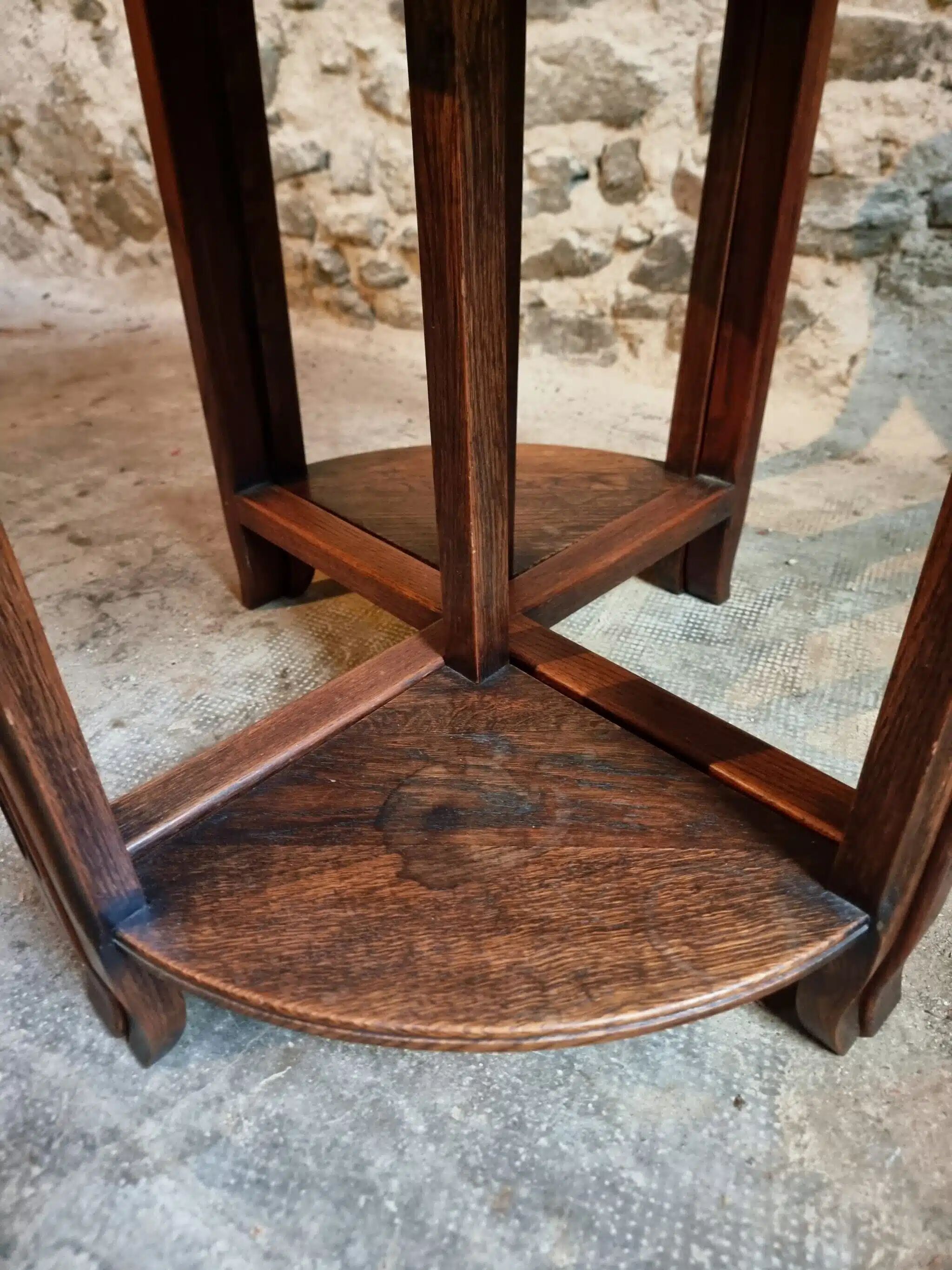 Vintage oak nesting tables set, round coffee table from the 1960s with two integrated side tables.