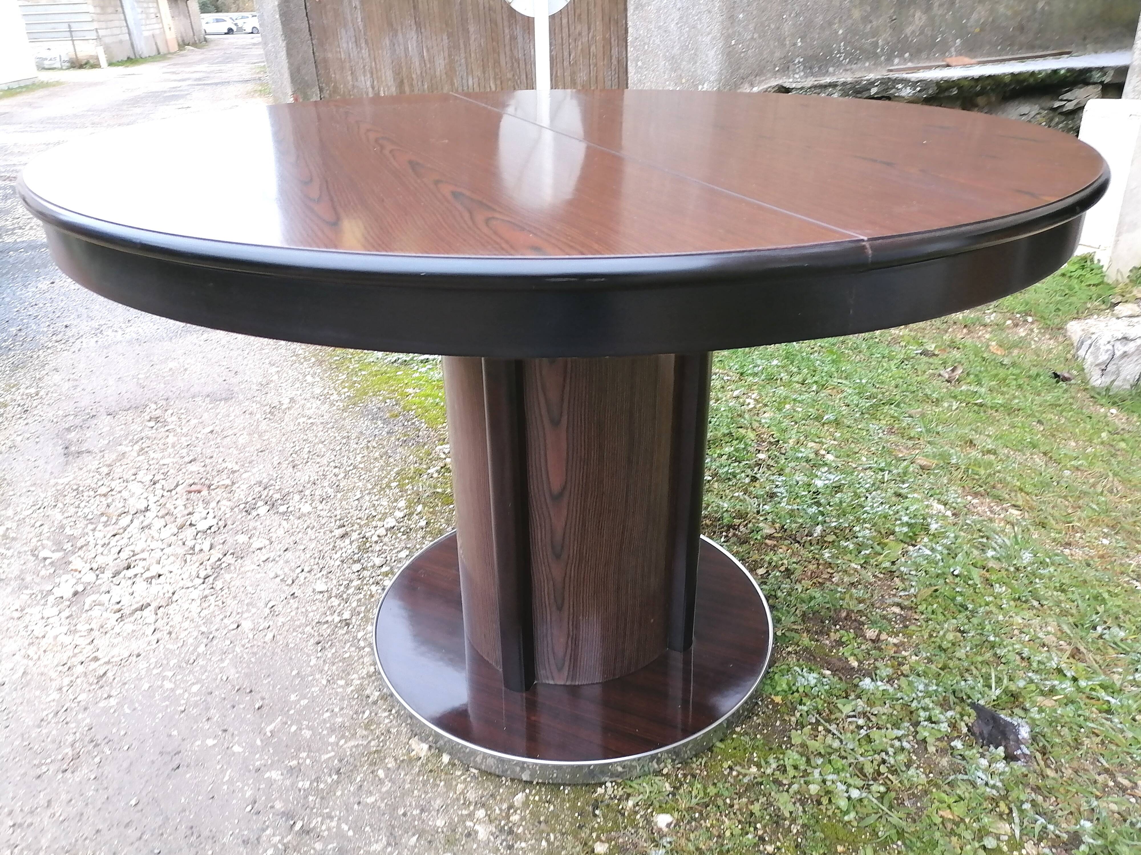 Round table years 30