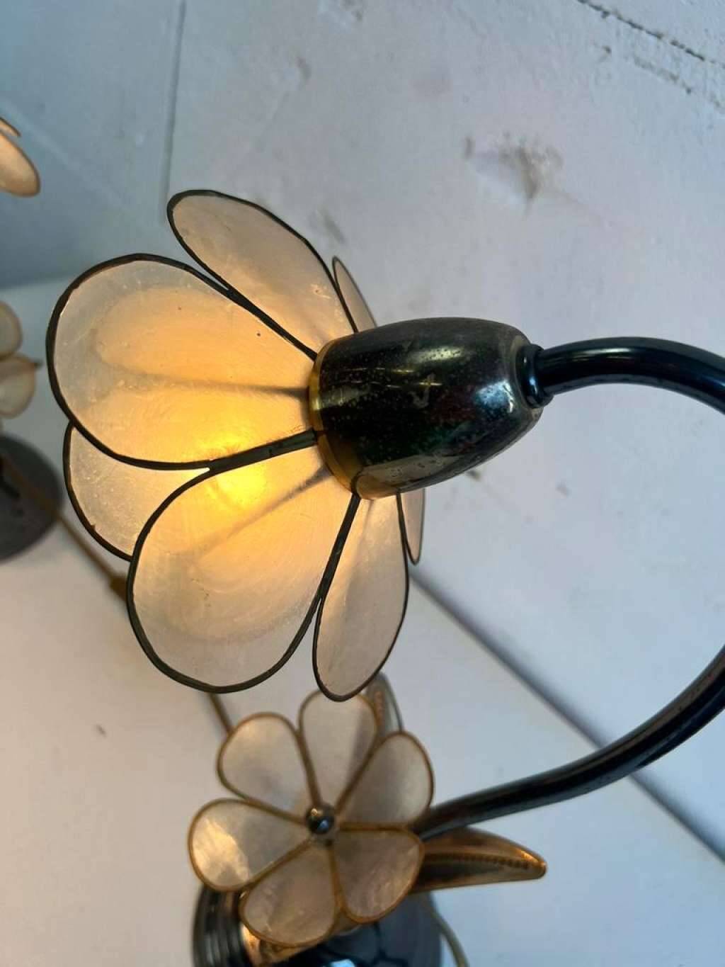 Set of 2 vintage lotus table lamps / capiz shell lamps