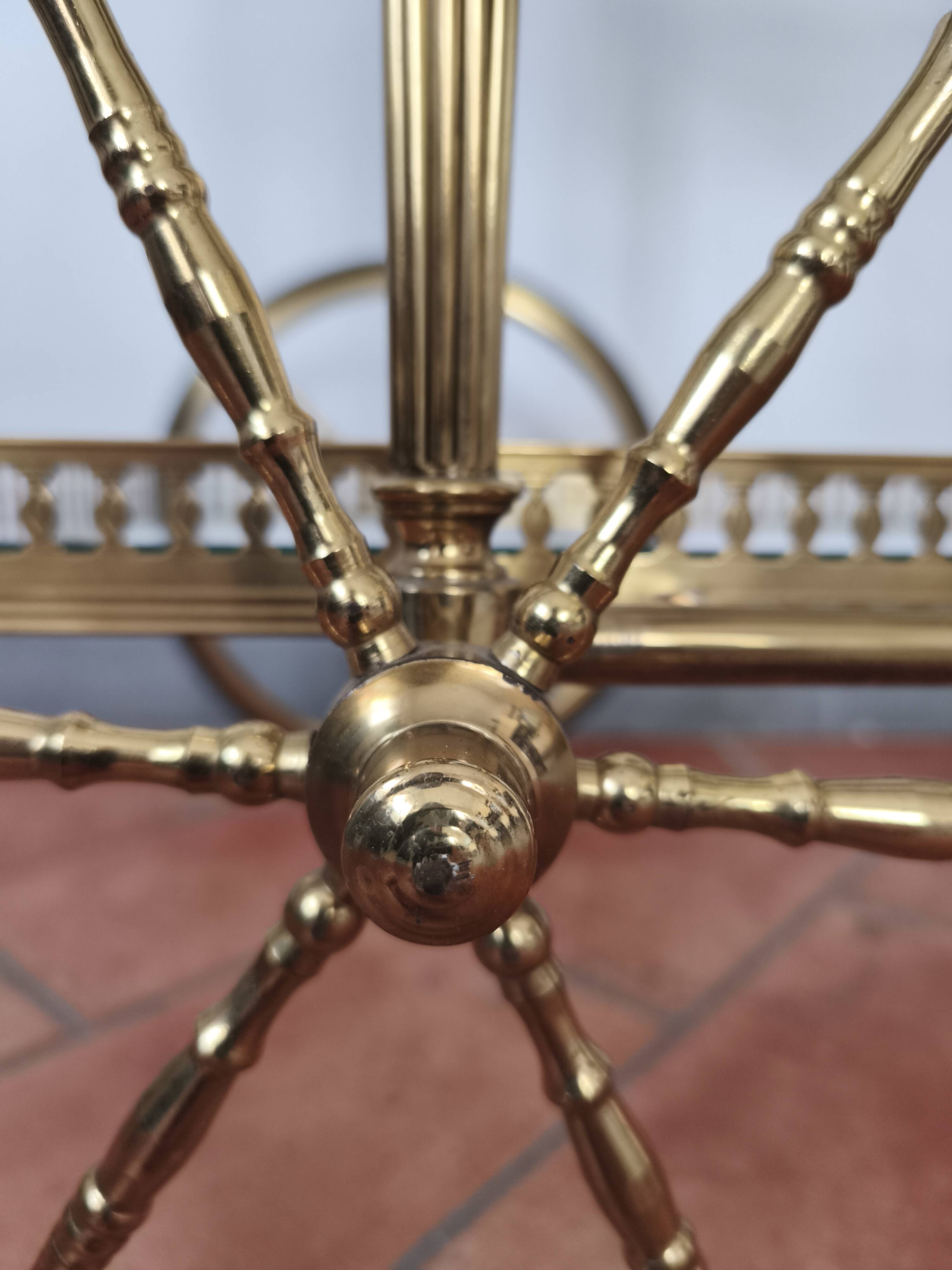 Rolling bar cart in brass and glass, mid-century, Italy