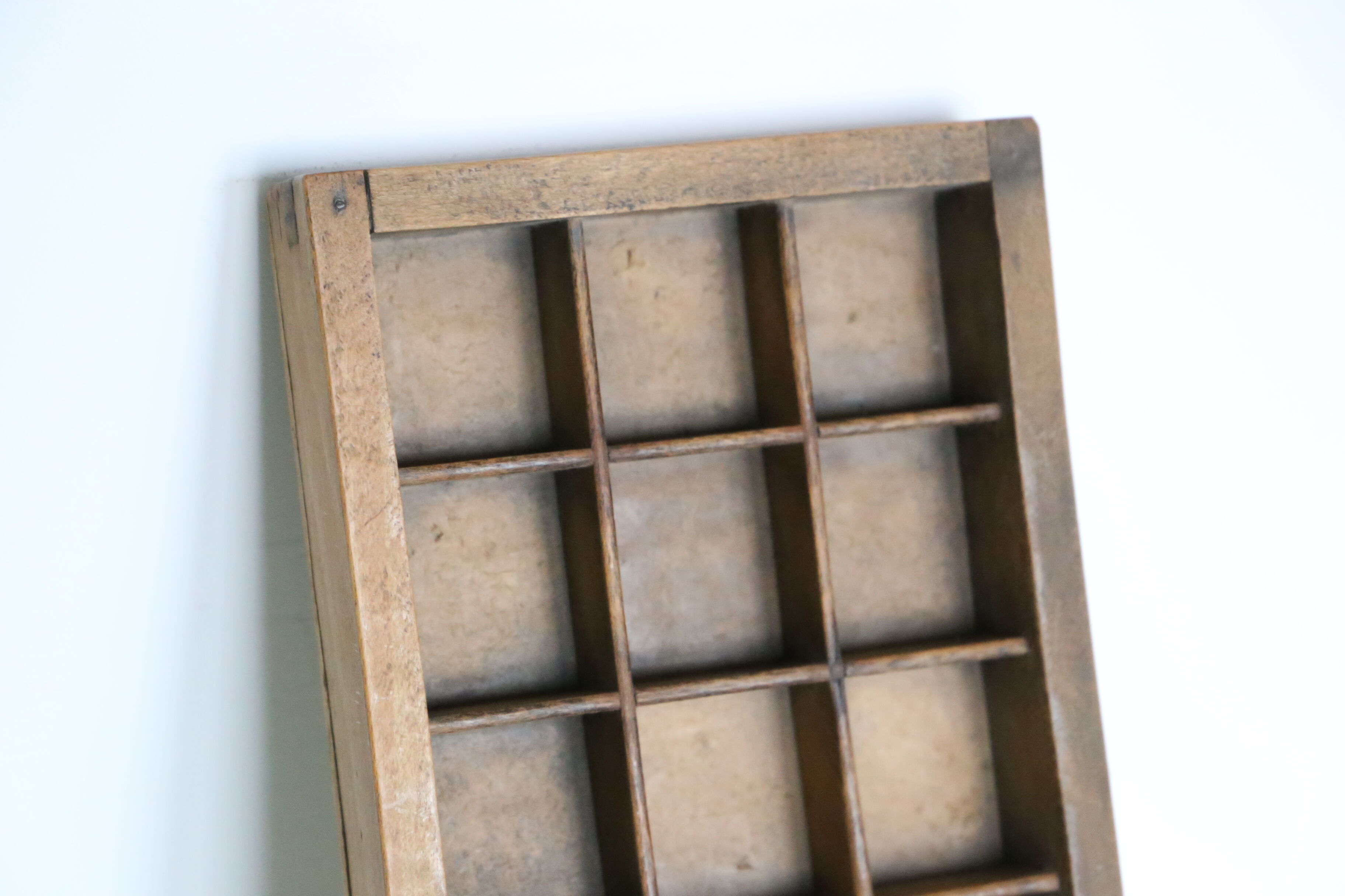 Wooden printing locker