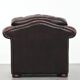 Fauteuil Chesterfield en cuir marbré rouge de style anglais