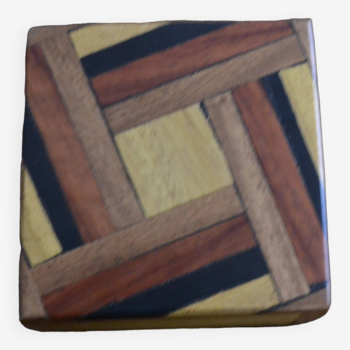 Artisanal marquetry box