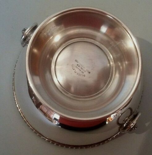 Cut in silver metal english cavalier