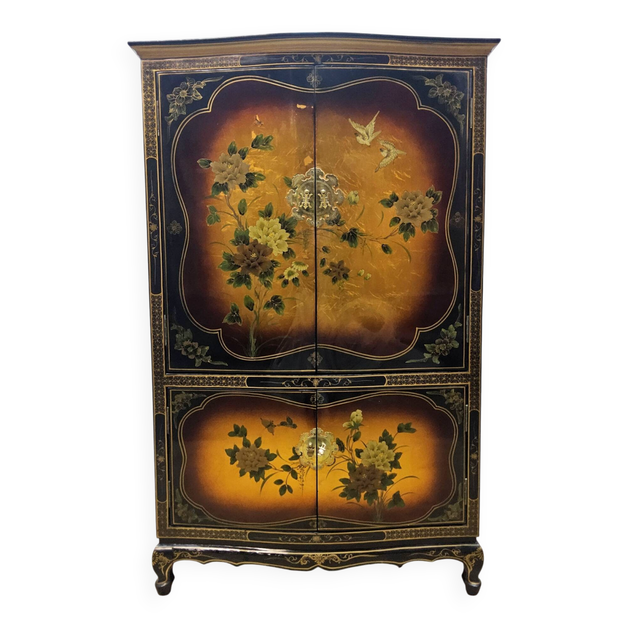 Vintage Chinese cabinet with gold leaf, flowers and birds (bar cabinet)