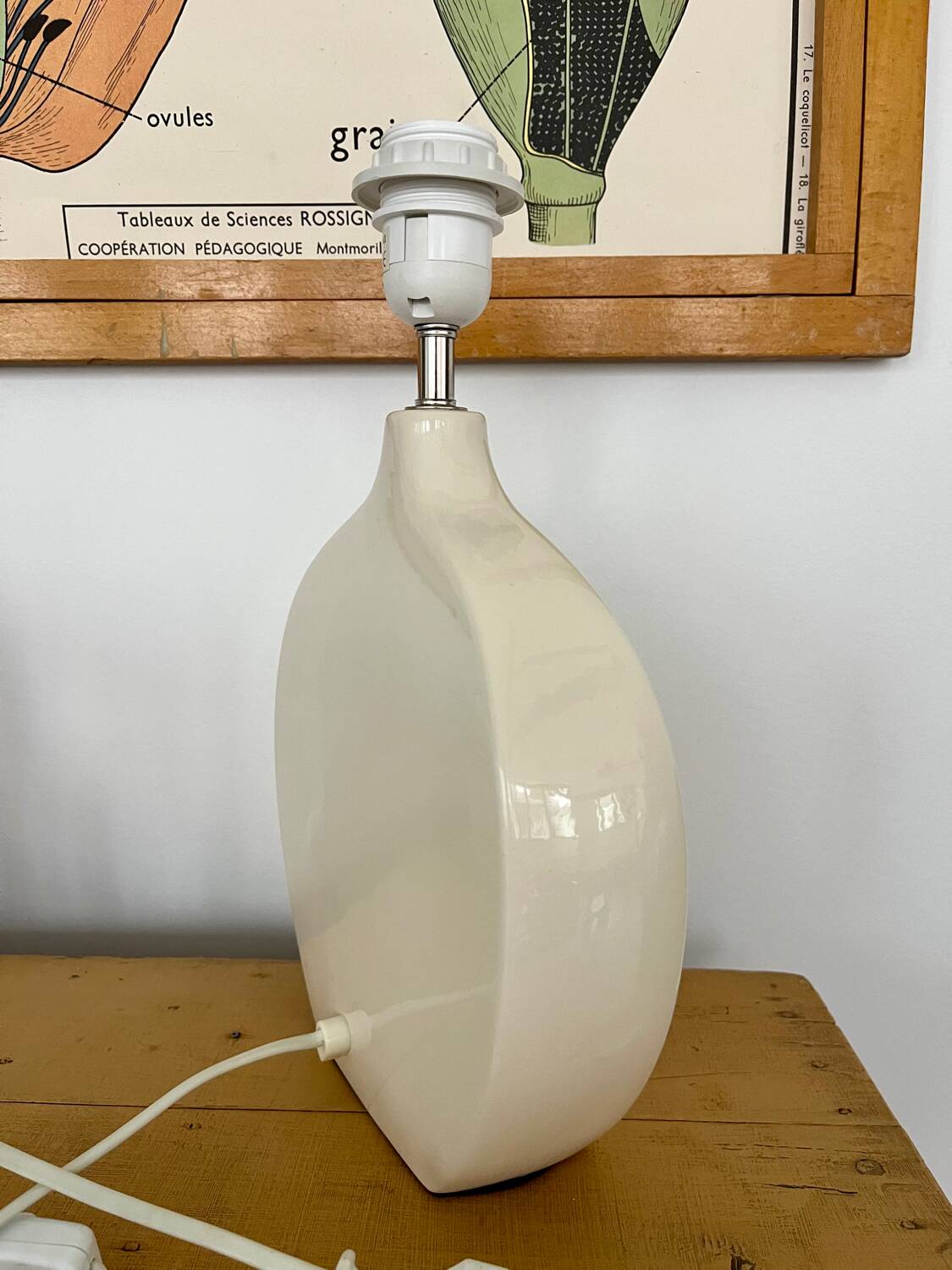 White contemporary ceramic lamp base