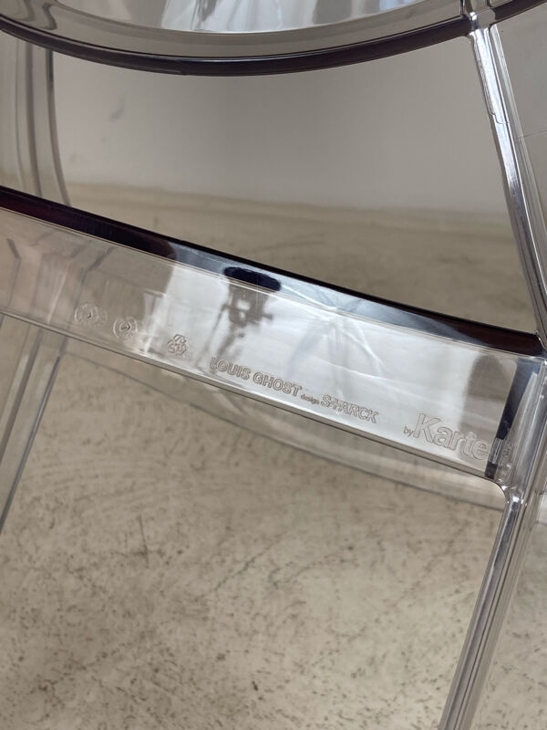 4 fauteuils Louis Ghost par Philippe Starck édition Kartell