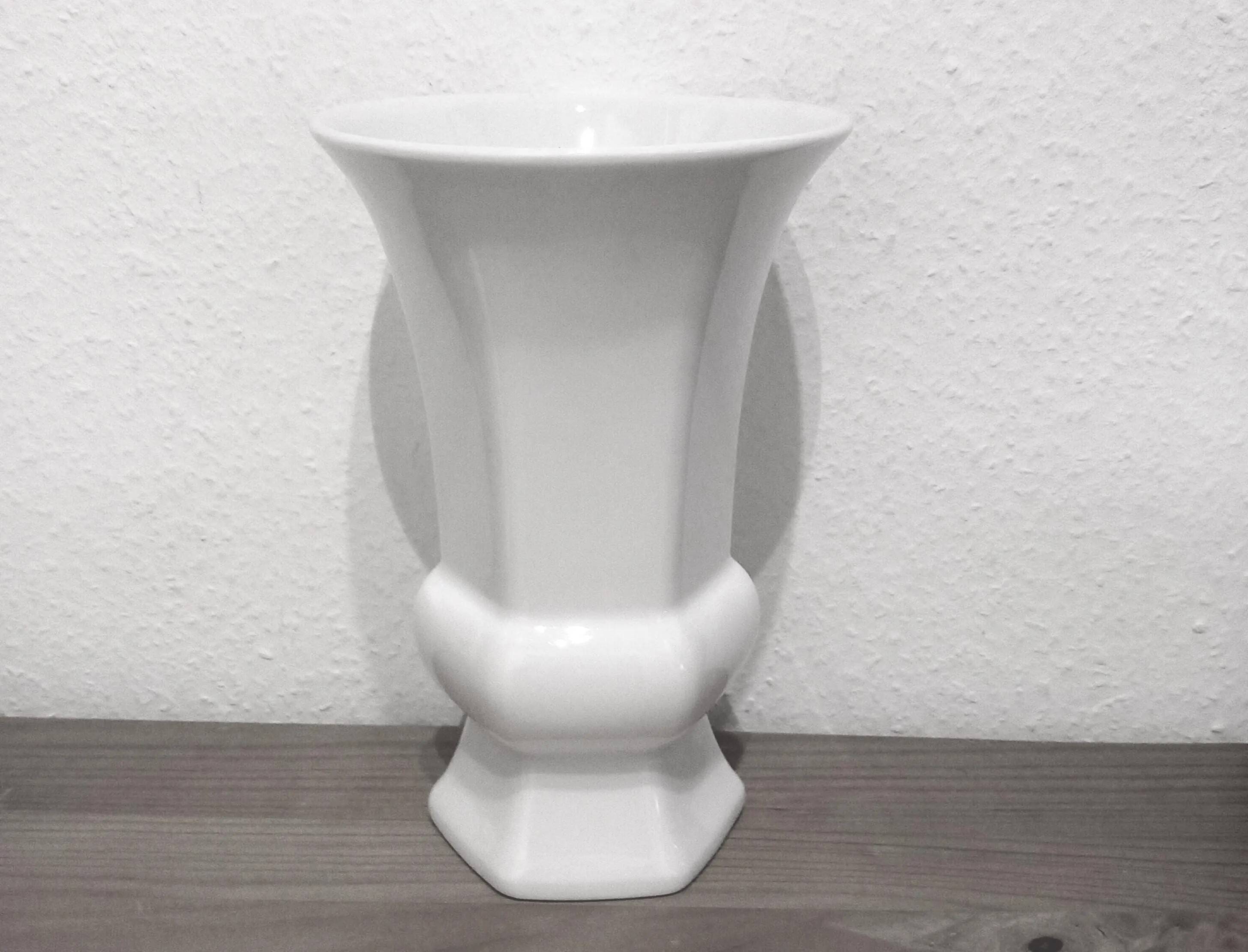 White porcelain vase, German, height 21 cm.
