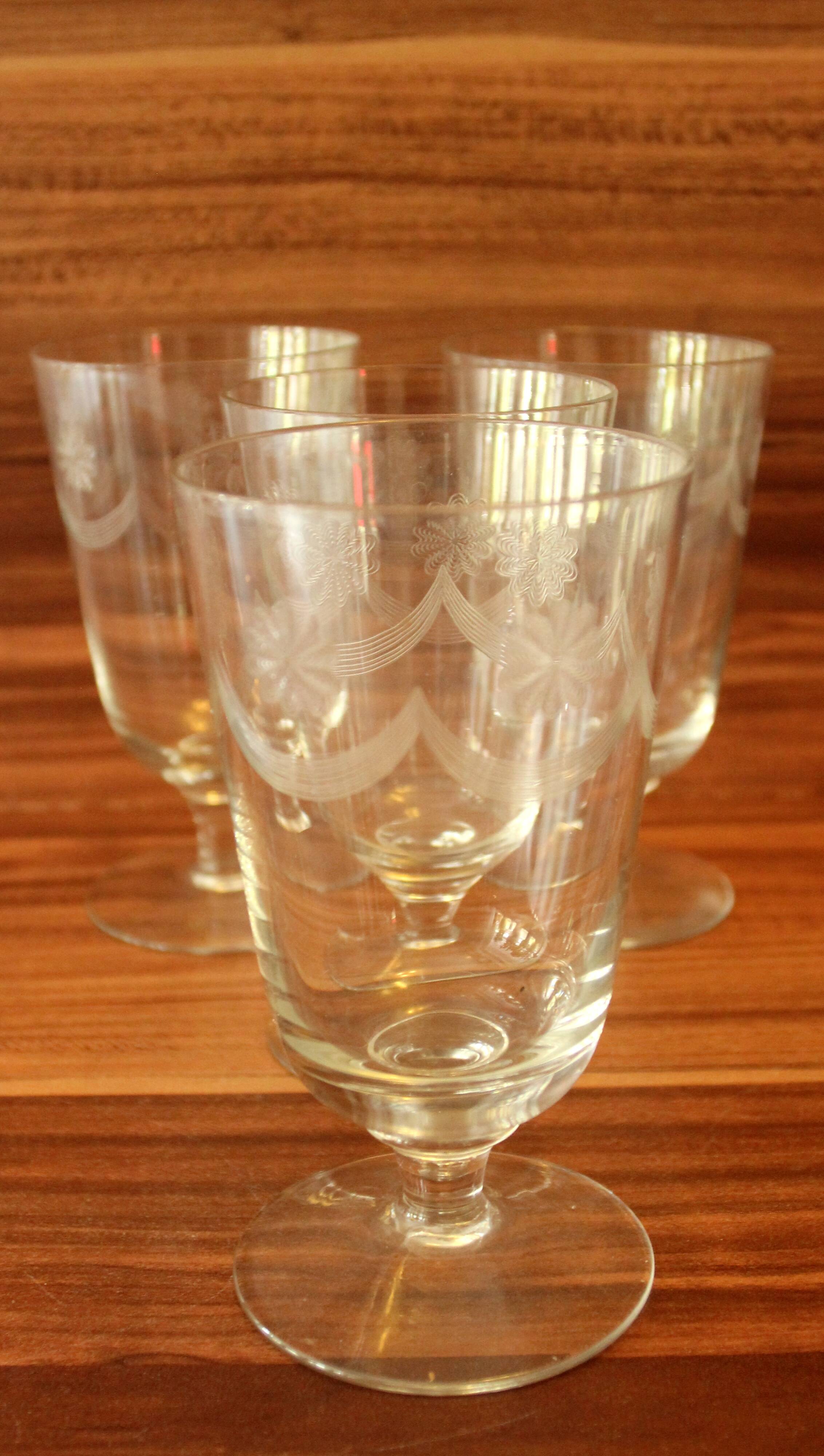 4 Antique engraved goblets - wine glasses